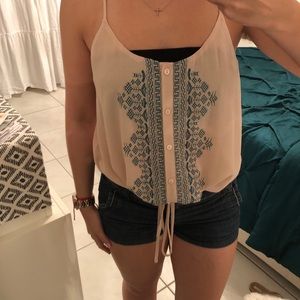 SOLD Crop top w/ blue detailing *3/$25